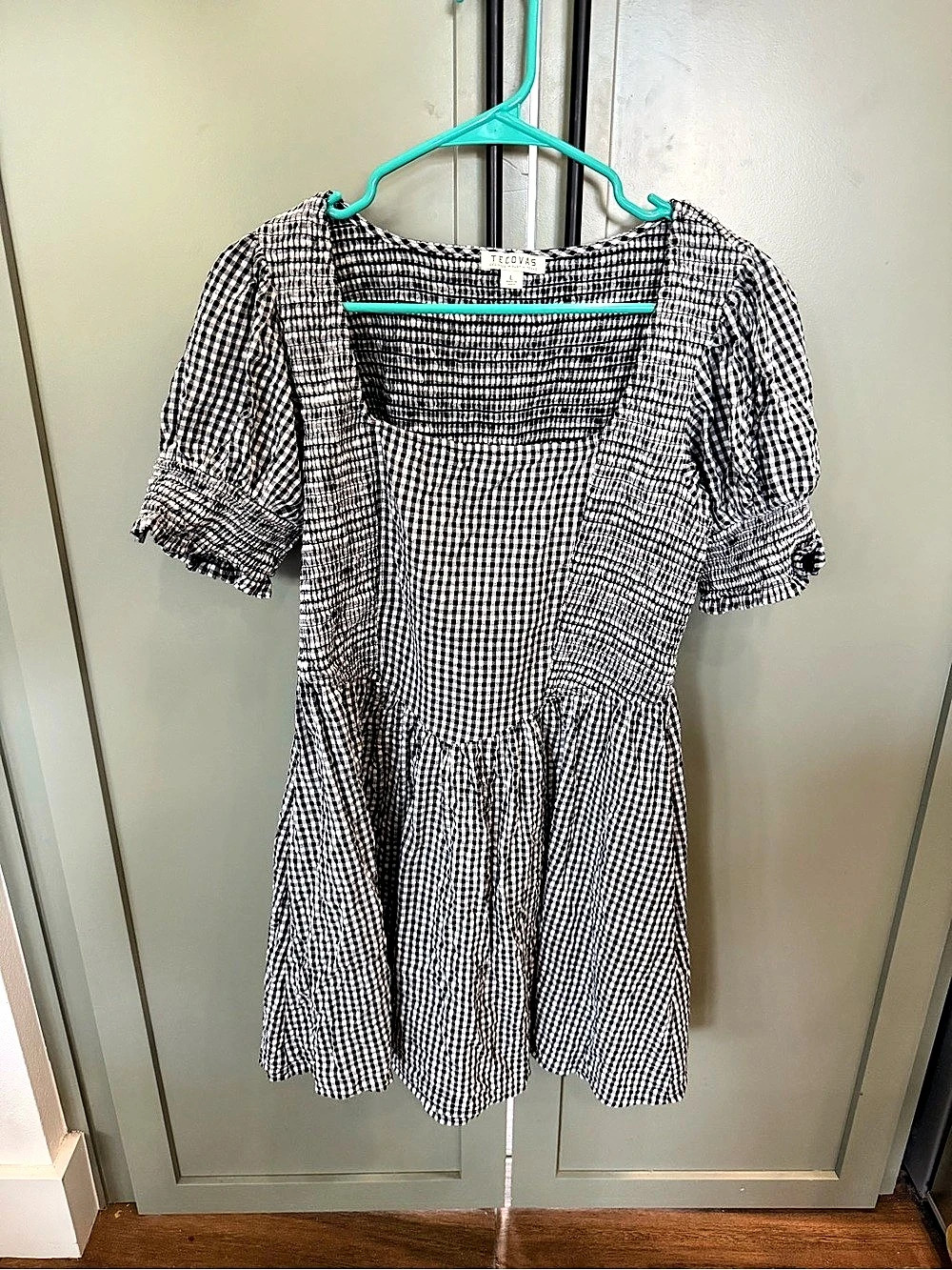 Tecovas Women's Dress Gingham Puff Sleeve Black & White Large